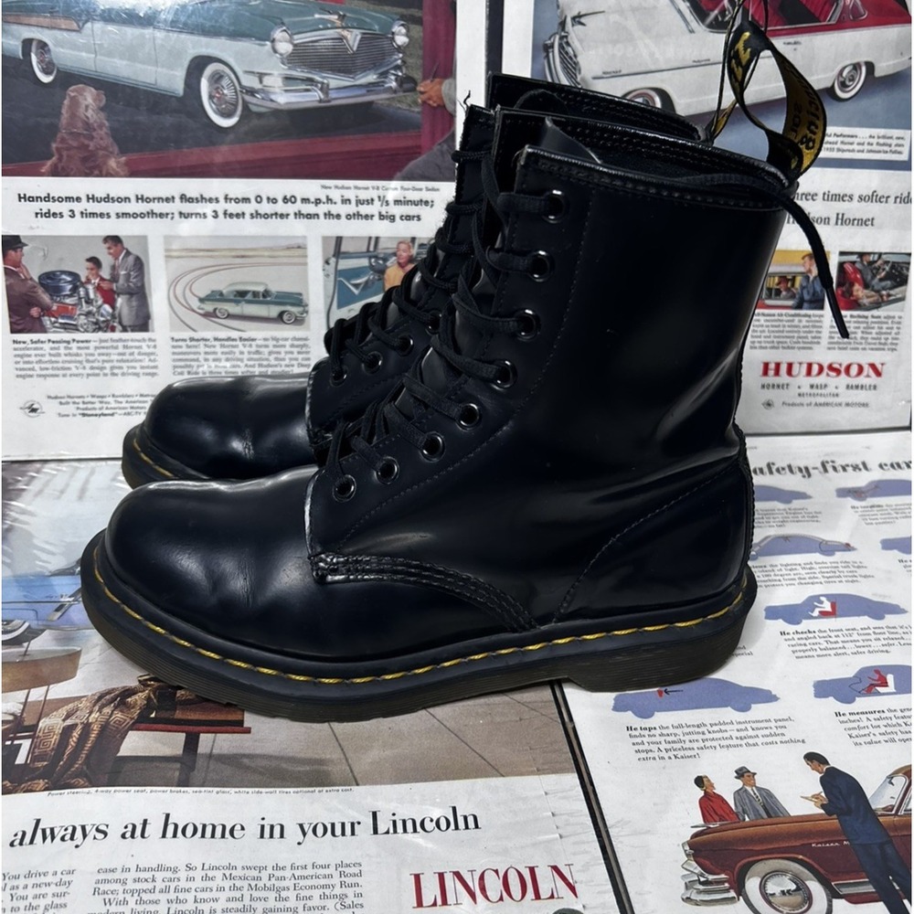 Dr. Martens Combat Boots Unisex Men's 8 EU 41 Black Leather Lace Up Boots